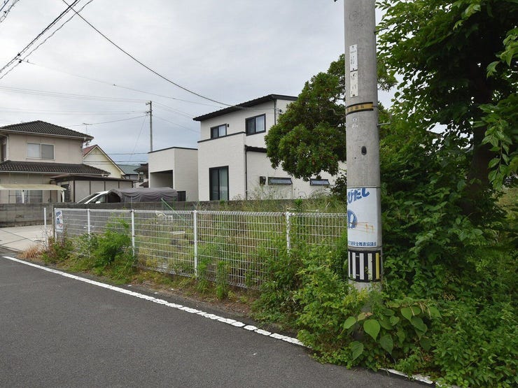 外観を南東側より撮影