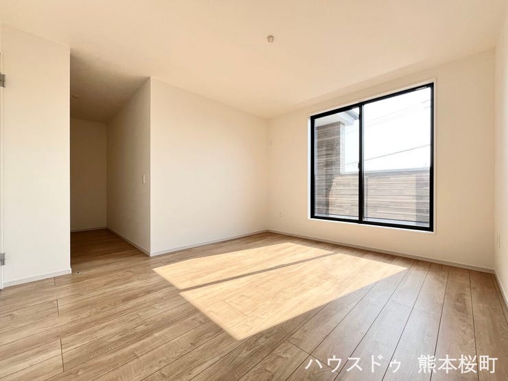 ■2階9.2帖洋室■心からリラックスできる静けさ、上質な眠りで、毎日をリセットします。明日への活力を養う空間です。