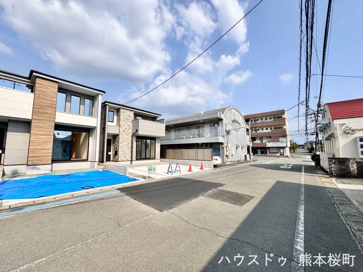 ■理想を叶える新しい暮らしの舞台■高いデザイン性と機能性を兼ね備えた住まい。ここで、家族の新しい物語が始まります。