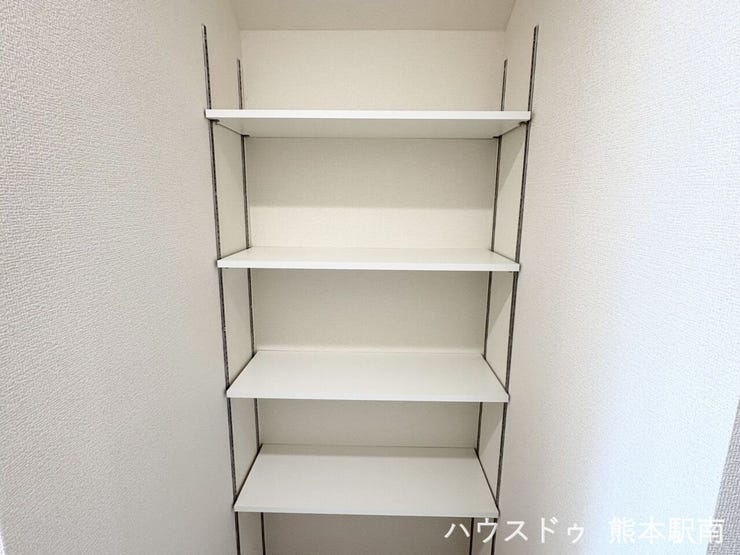 ■2F廊下の収納■