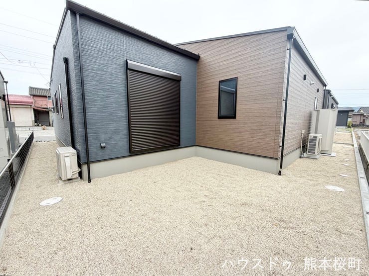 ■遊びと安らぎの多目的空間■子どもが安全に遊べ、ペットと触れ合い、大人も自然に癒やされる、暮らしを彩るスペースです。