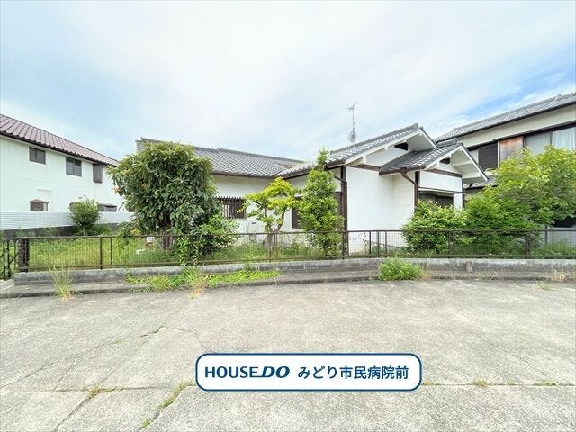 【外観】
【文久山エリア】建築条件なしの売土地になります。
JR東海道本線南大高駅まで徒歩22分
フェルナ 森の里店まで徒歩26分(約2030m
ドラッグストアコスモス桶狭間店まで徒歩14分(約1110m