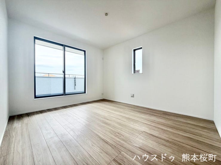 ■2階7帖洋室■心からリラックスできる静けさ、上質な眠りで、毎日をリセットします。明日への活力を養う空間です。