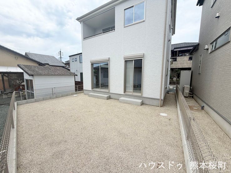 ■遊びと安らぎの多目的空間■子どもが安全に遊べ、ペットと触れ合い、大人も自然に癒やされる、暮らしを彩るスペースです。
