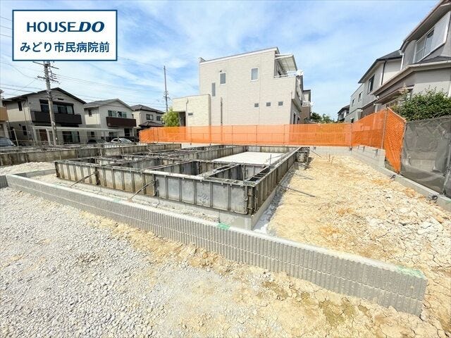 ・ヤマナカ 白土フランテ館まで徒歩11分(約810m)
・ドラッグスギヤマ 神の倉店まで徒歩6分(約430m)