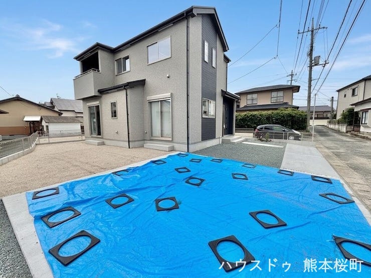 ■車と趣味の幅が広がる場所■単なる駐車スペースではない、洗車やタイヤ交換、DIYにも使える多目的な屋外スペースです。
