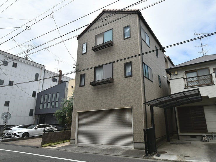 外観を北東側より撮影
