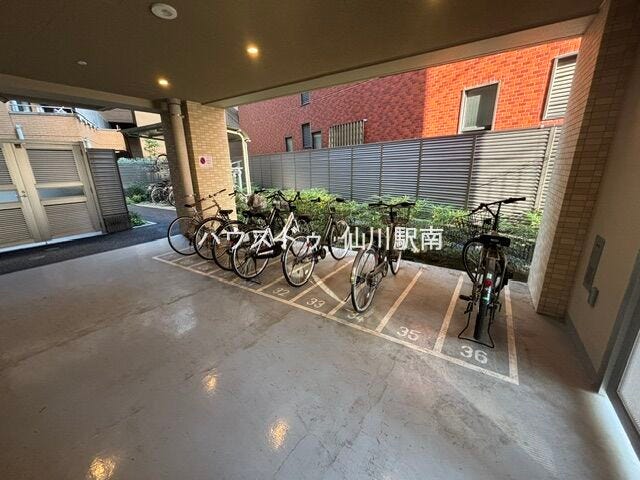 駐輪場も充実