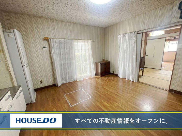 小倉南区葛原 中古戸建て♪全居室6帖以上♪小学校徒歩13分♪コンビニ徒歩10分♪