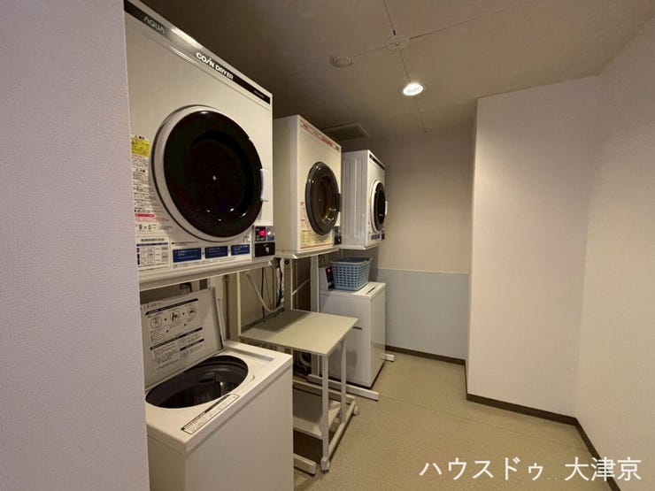 ランドリー室あり。