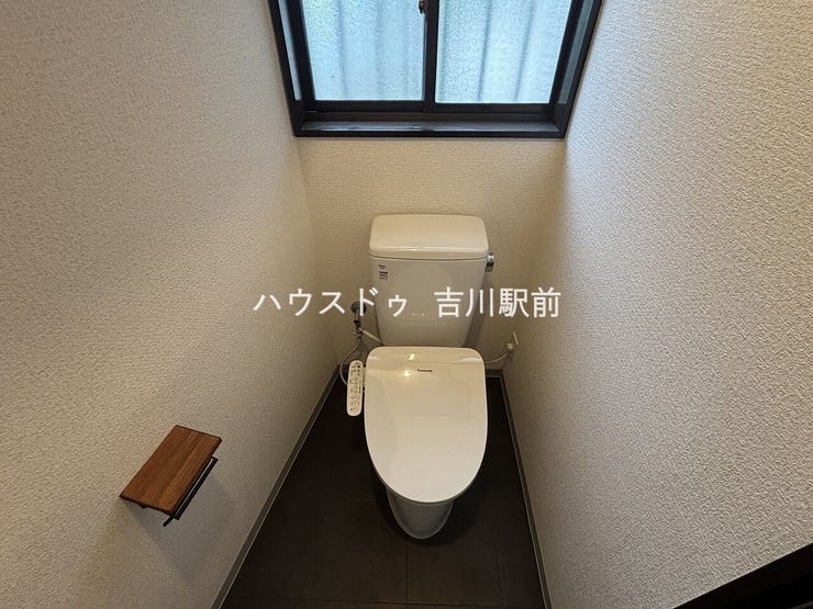 トイレ交換しました。(1階トイレ)