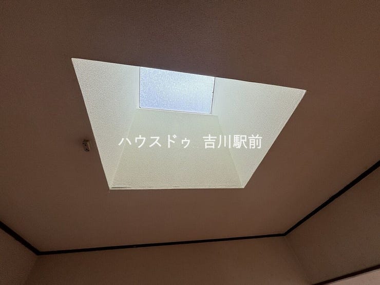 2階の天窓です