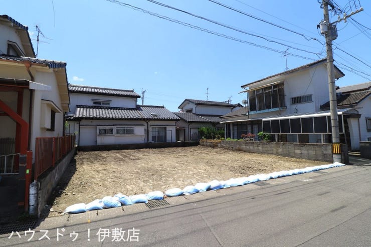 【外観写真】
・2階建て、駐車場3台、庭付等可能な土地
・現況更地の為、即建築可能です!