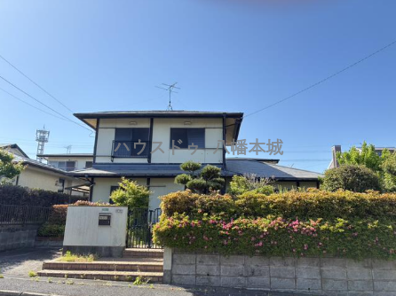 【外観】
角地なので陽当たり・風通し良好です♪