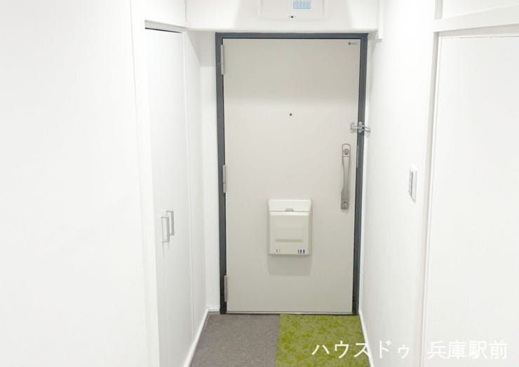 すっきりとした玄関となっております