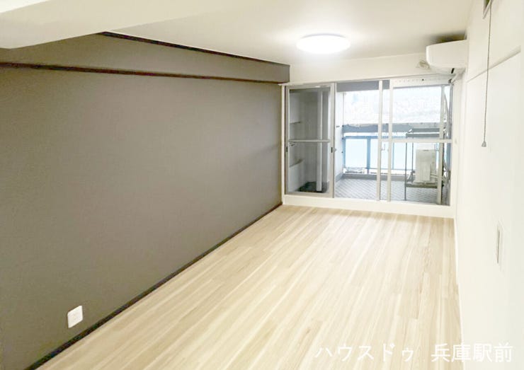 3部屋の洋室があり、寝室、子供部屋、ワークスペースなど、ライフスタイルに合わせて柔軟に使い分けが可能です。