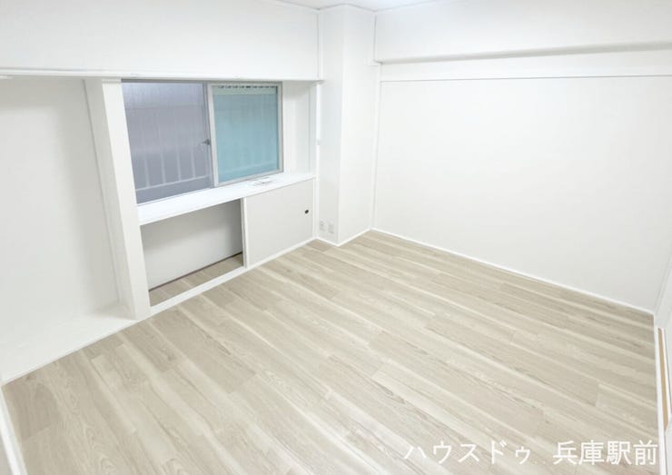 家具が配置しやすいお部屋です。