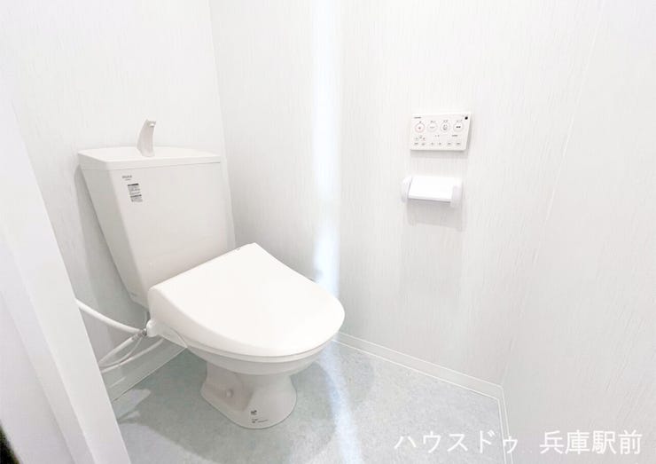 ◇温水洗浄便座などの最新設備を導入し、壁紙や床材も張り替えられているため、非常に衛生的です