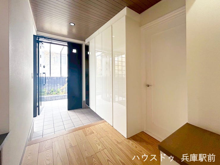 ◇開放的な玄関となっております