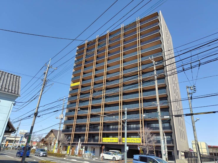 【外観】
ポレスターシリーズの築浅分譲マンション
周囲に商業施設充実し、利便性に優れています