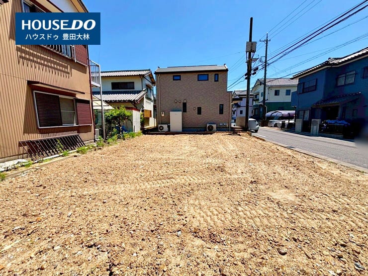 【外観】
■高嶺小学校・上郷中学校■
見るだけ聞くだけOK!
【不動産のことならなんでも / ハウスドゥ豊田大林】