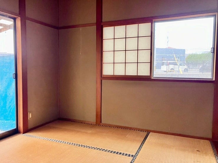 リビング横和室です♪畳の空間があると、やはり落ち着きますね♪