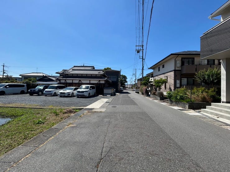 前道道路約7mと広々で開放的です♪