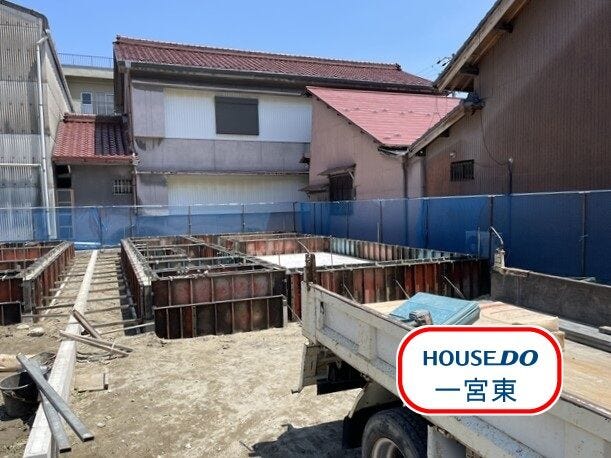 【外観】
3LDK+S 駐車最大3台可能◎、
名鉄尾西線 「奥町」 駅 徒歩25分、
学区:小信中島小学校 徒歩9分、尾西第三中学校 徒歩20分
*お気軽にお問い合わせください*