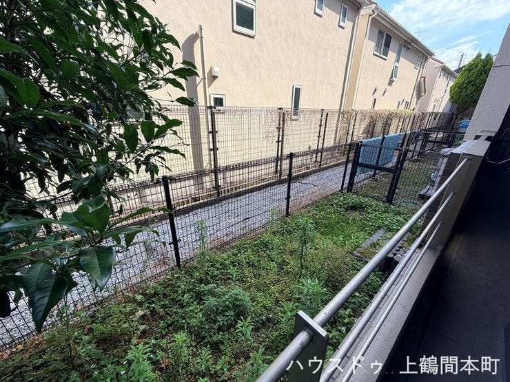 外の空気を感じながらリフレッシュできる心地よいスペース