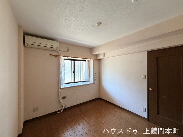 在宅ワークにも趣味にもフィットする自由度の高い洋室。