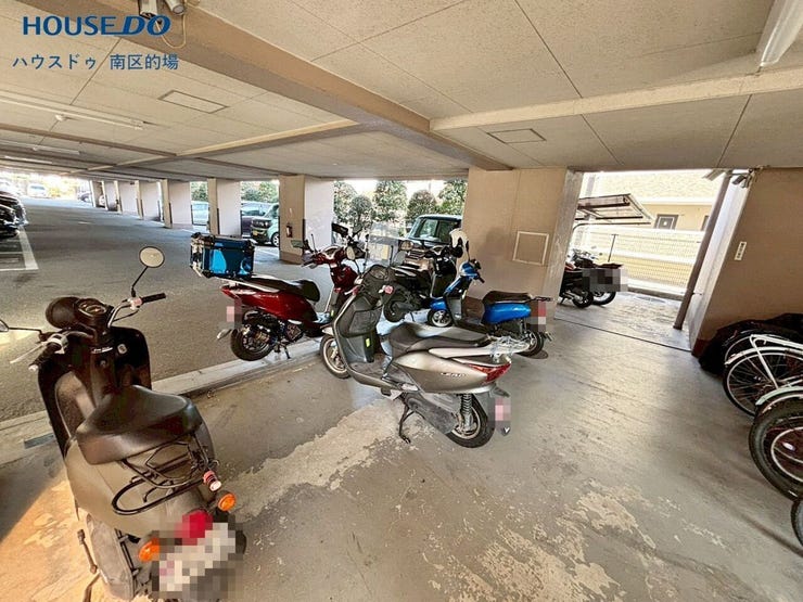 バイク置き場