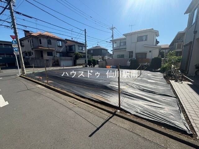 【外観】
東側間口は13.09m