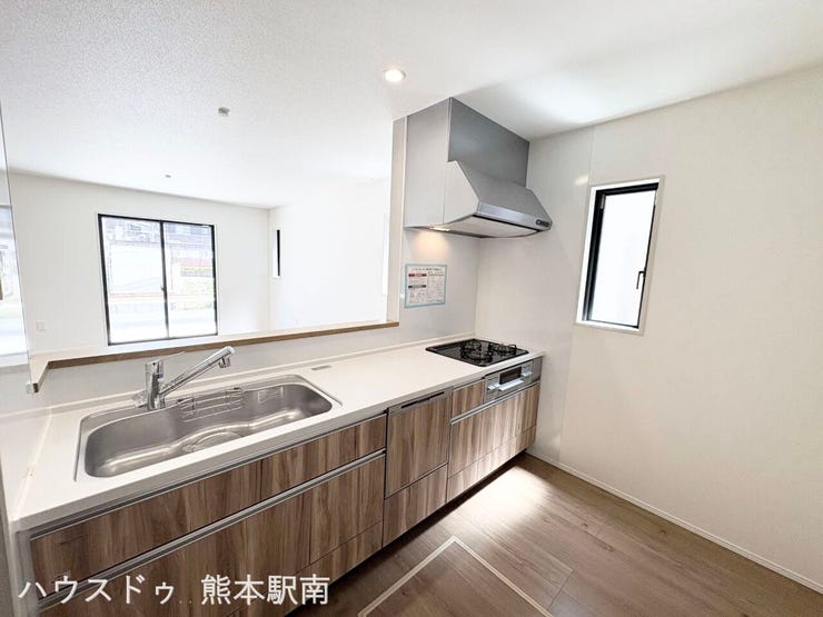 ■キッチン■
毎日の料理が楽しくなる機能的なキッチンです
家族との会話を楽しみながら家事ができます