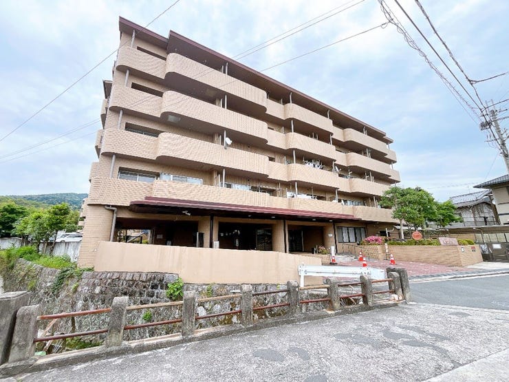 閑静な住宅地で子育て環境にもピッタリです◎