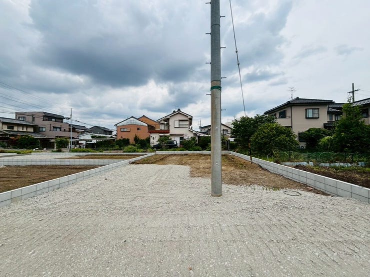 住宅購入の不安を一緒に解消しませんか?資金計画やローンの仕組みを分かりやすくご案内し、安心して住まい探しを進められるよう全力でサポートします!お気軽にご相談ください。お客様のペースに合わせて進めます!