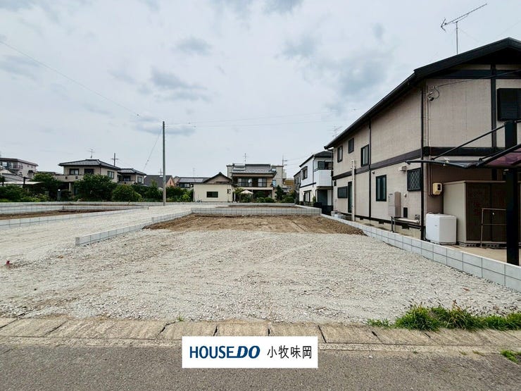 【外観】
完成後の購入では遅いかも?!実は!新築物件
の2件に1件が完成前の状態で売れています!“あなた”にとって理想の物件は、“みんな”にとっても理想の物件かもしれません!一番良い場所を最初に選びましょう!