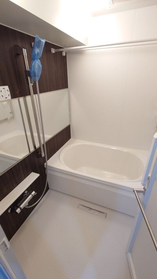 ゆったりとした広さで、毎日のバスタイムを心地よくお楽しみいただけます。
