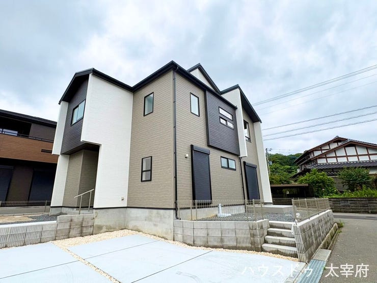 ■所在地:大野城市むさしヶ丘3丁目(1号棟)
■建物構造:木造
■駐車台数:3台
■現況:空
■引渡日:即時