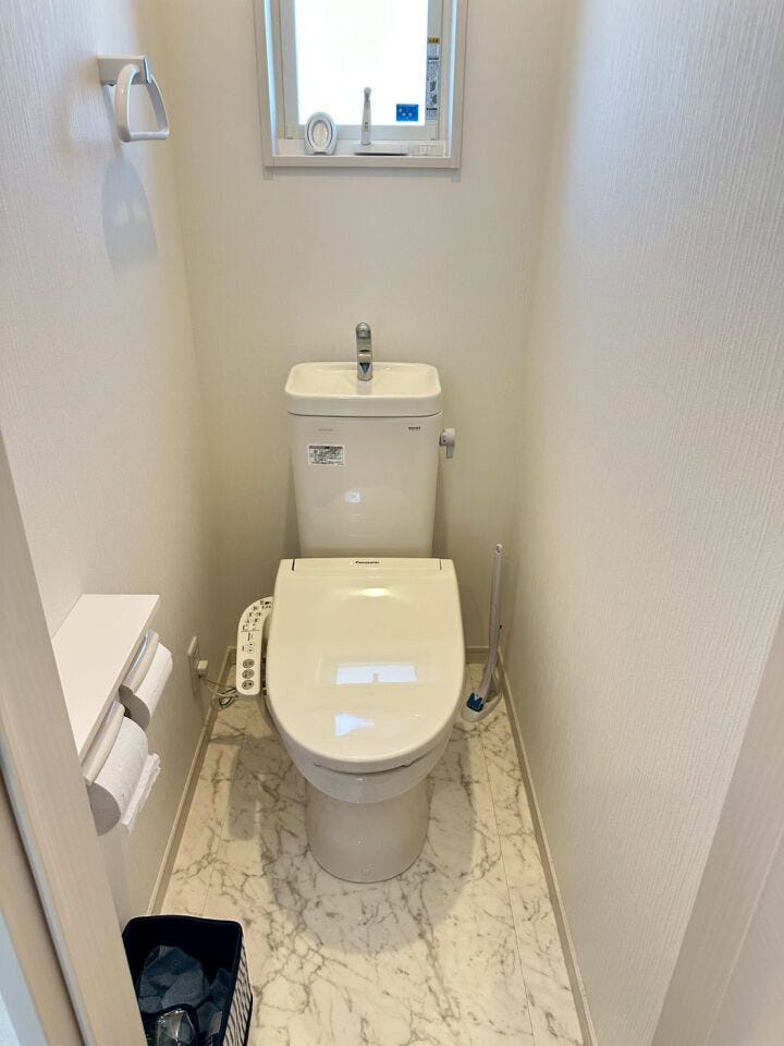 *2階トイレ*