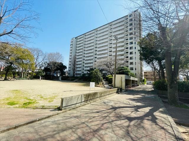 施設内広場です。