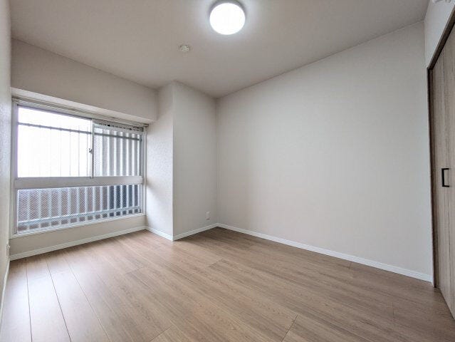 洋室5.7帖