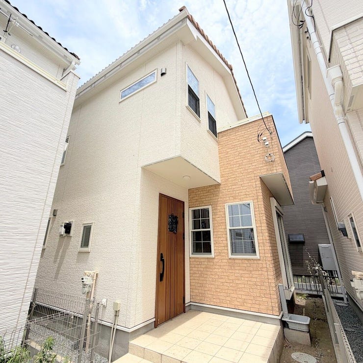 【外観】
【2駅利用×省エネ5つ星】太陽光搭載の3LDKが2490万円!商業施設充実で生活便利な未入居戸建