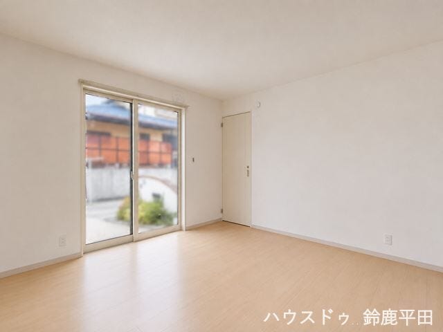 ※家具消し加工をしています
【1階東側洋室】玄関近くのお部屋なので来客用スペースとして活用できます。