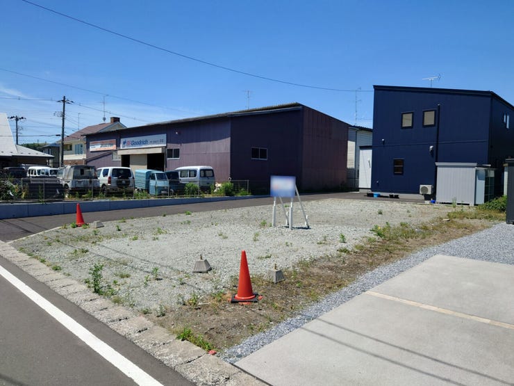 現地(2026年6月)撮影
◎建築条件無し◎
詳細は、ハウスドゥ 八戸市庁前までお気軽にお問い合わせくださいませ♪