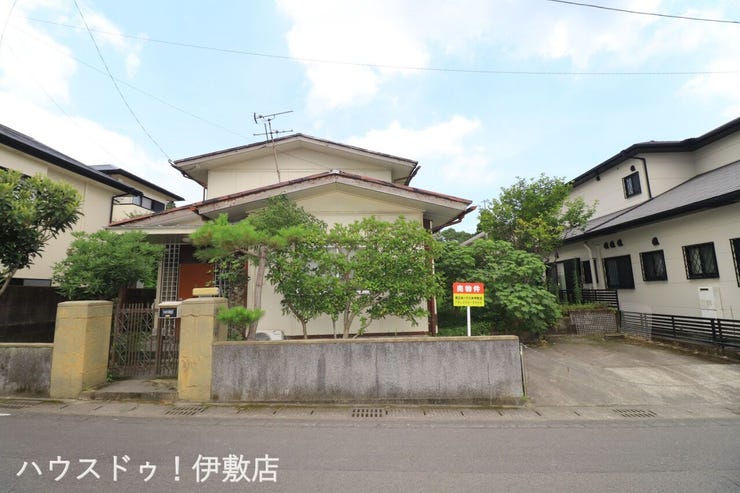 【外観写真】
既存建物は解体更地渡し!
