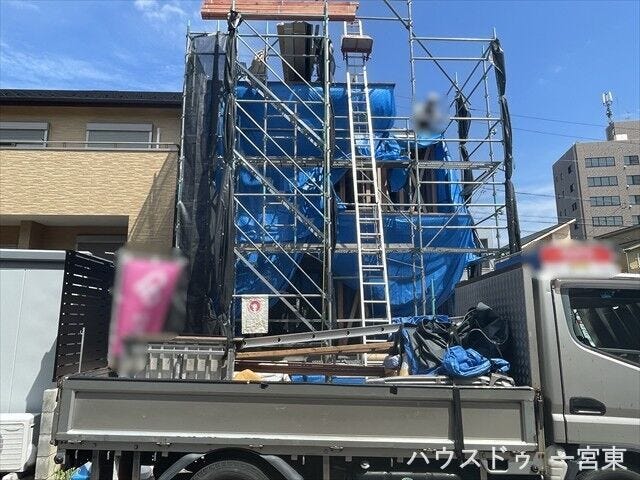 上棟しました。建築中の現場を見学できる貴重な機会です。一緒に体感しませんか?
