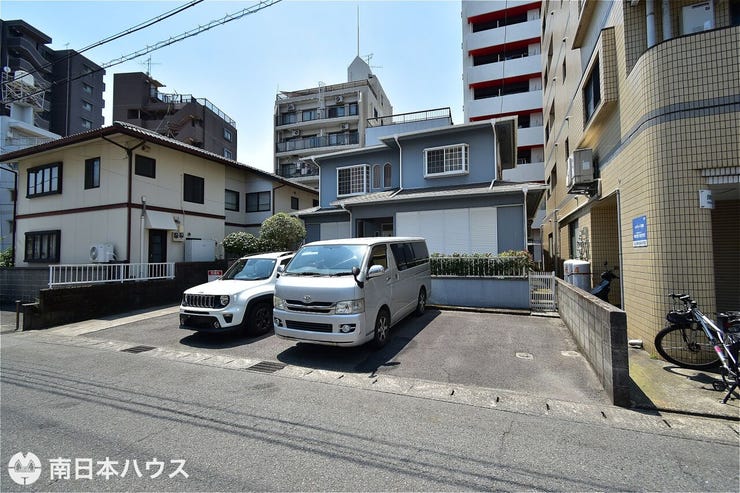 【外観】令和8年5月30日 撮影
甲南中学校まで徒歩2分!
鹿児島中央駅まで徒歩11分!