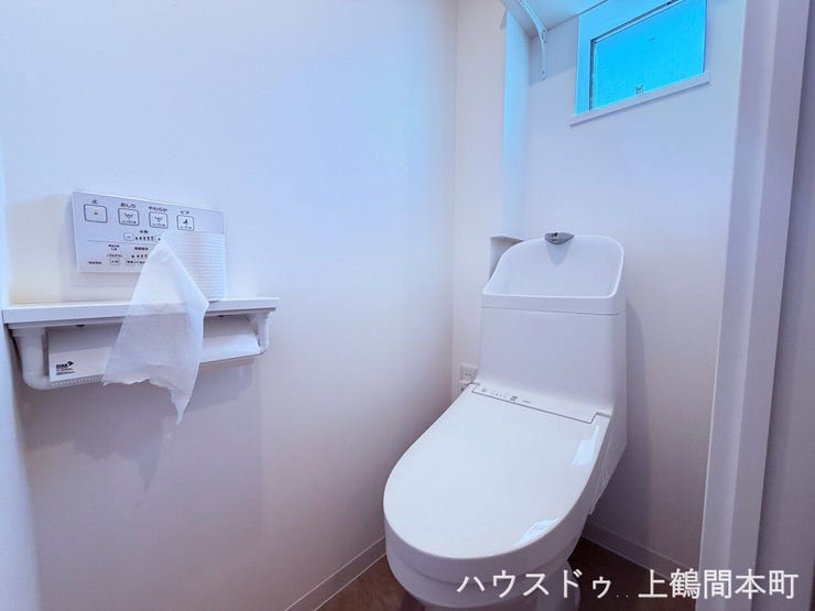 フルリフォーム済みだから、トイレもピカピカ新品同様。快適な暮らしを支えます。