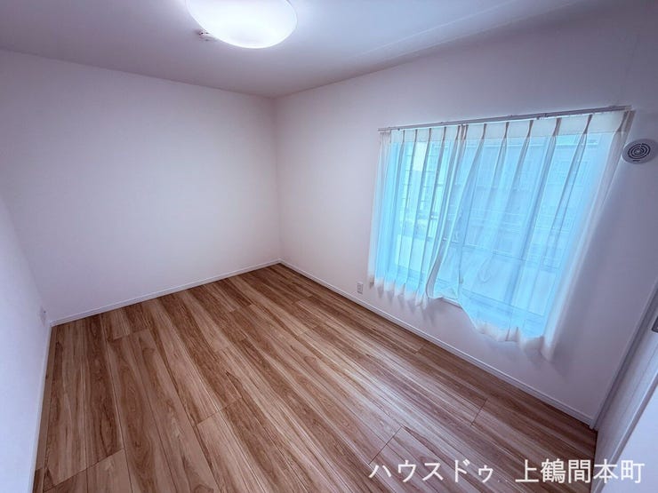 6帖あれば、暮らし方は自由自在。子ども部屋にも書斎にも。使い方はあなたのアイデア次第です。