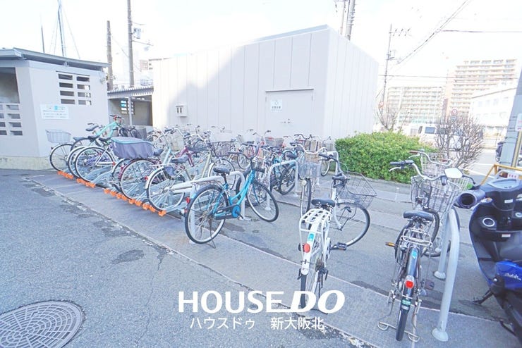 ■一台ずつ駐輪できる駐輪場を完備!